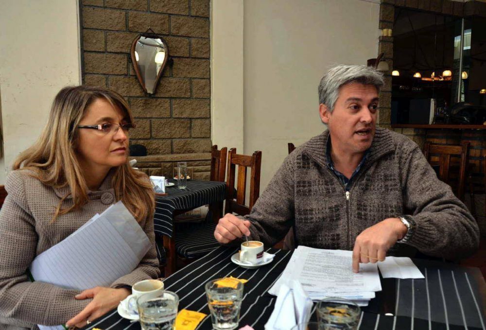 Rivadavia: denuncian inspecciones truchas de un �rea nacional