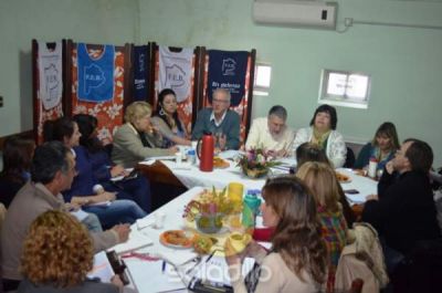 Se desarroll� encuentro de delegados de FEB en Saladillo