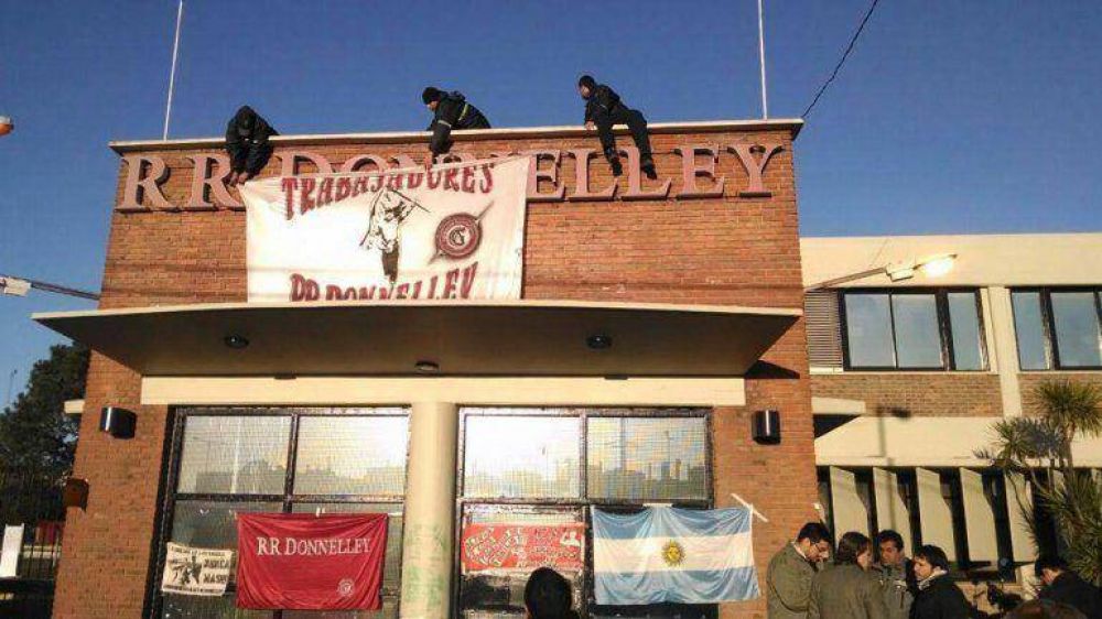 La trabajadores de Donnelley tomaron la f�brica y la 