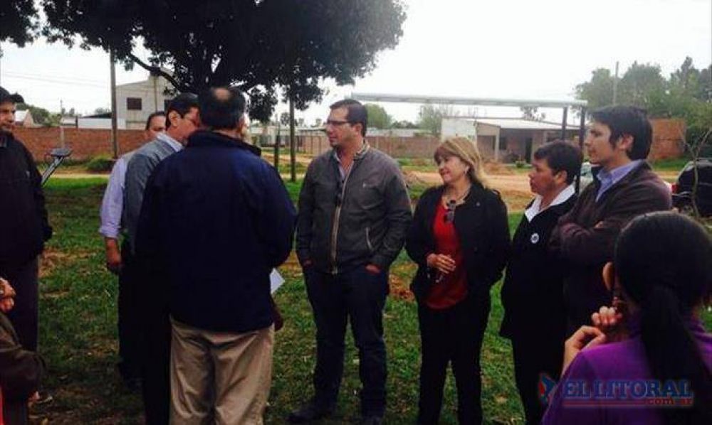 Vecinos del Pirayu� obtuvieron el apoyo de ediles para que les restituyan una plaza