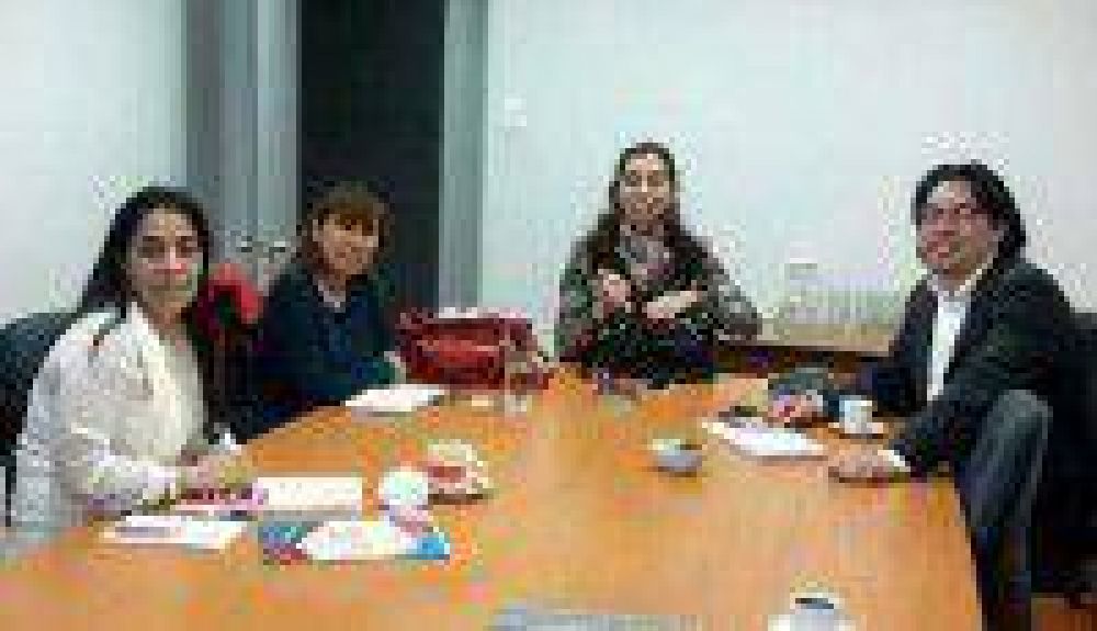 Analizan alternativa de conectividad a�rea Jujuy-Antofagasta