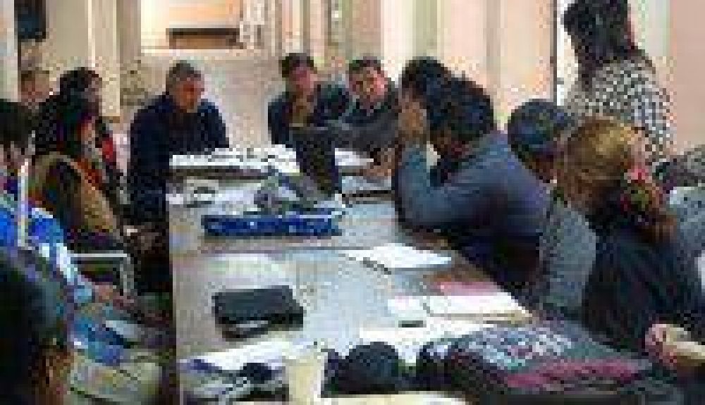 �Es necesario adoptar medidas para potenciar la producci�n vitivin�cola�