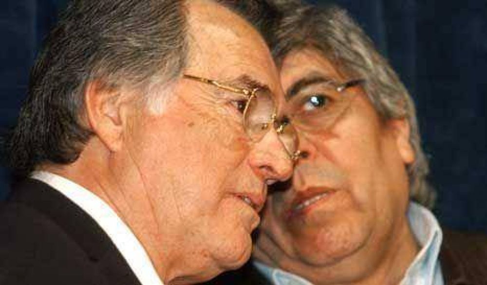 "Moyano tiene que hacer como N�stor y renunciar"