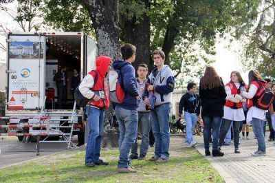 El museo itinerante de la deuda externa estar� en la ciudad toda la semana