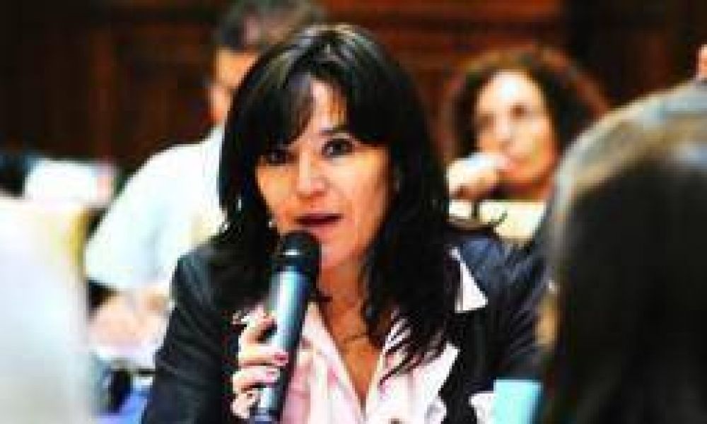 In�s Brizuela y Doria qued� al frente del radicalismo riojano