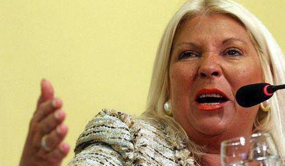 Carri� defendi� su acercamiento al PRO