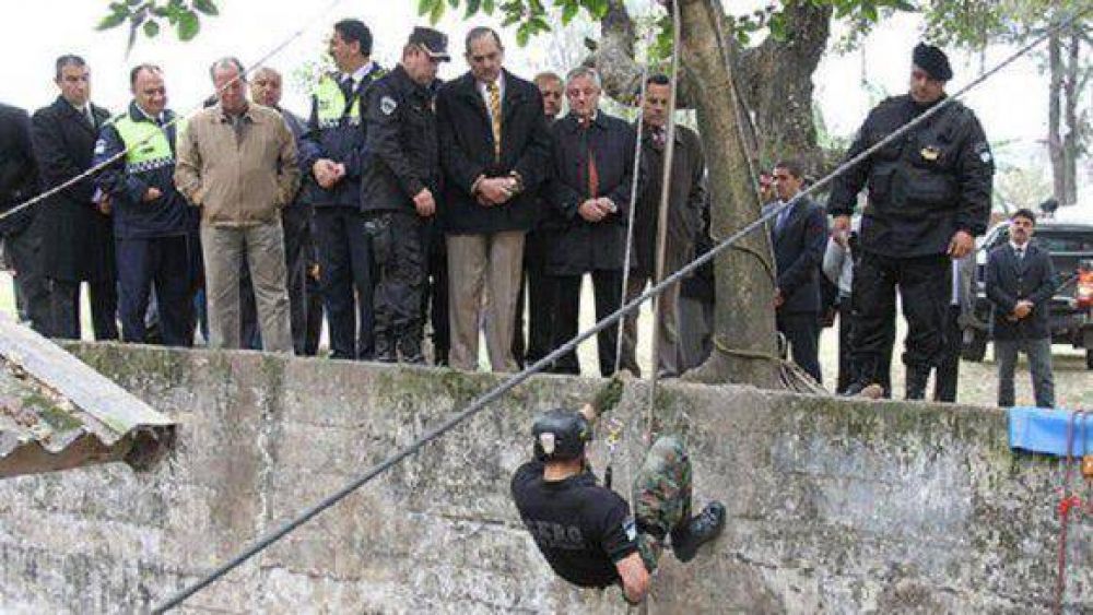 El Gobierno apuesta a profesionalizar la fuerza policial