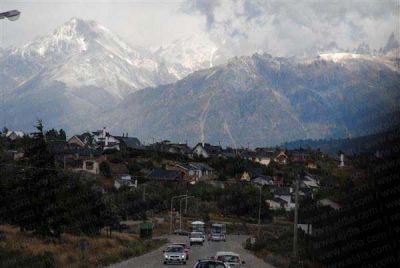 Revuelo en Bariloche con un contingente platense