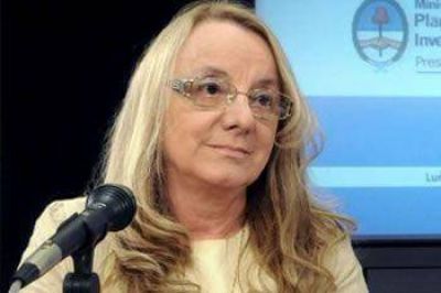 ALICIA KIRCHNER SE PRUEBA EL TRAJE DE 