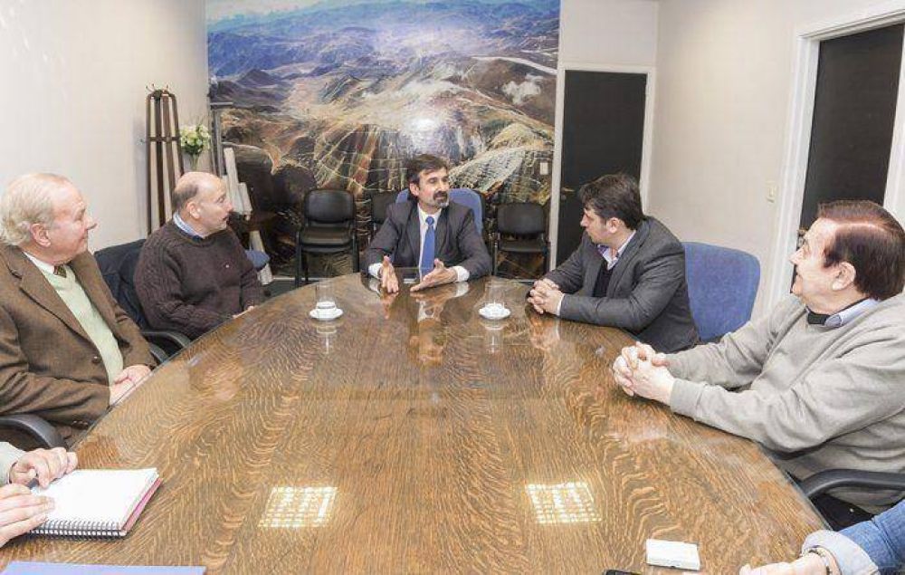 Junto al Secretario de Miner�a, Inza avanza en la planificaci�n del desarrollo econ�mico en Azul