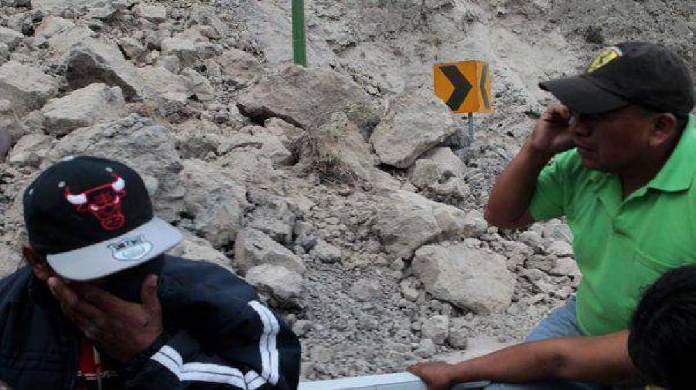 Al menos dos muertos por un terremoto en Ecuador 