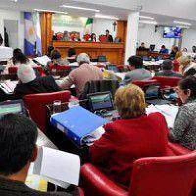 Se aprob� en particular la ampliaci�n del ejido municipal de Ciervo Petiso