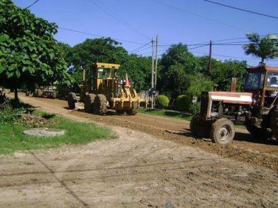 Mantenimiento de calles de tierra, limpieza y alumbrado p�blico