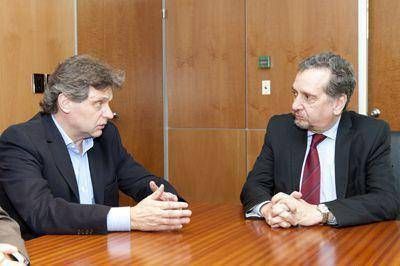 Bara�ao manifest� su apoyo a la creaci�n del parque inform�tico