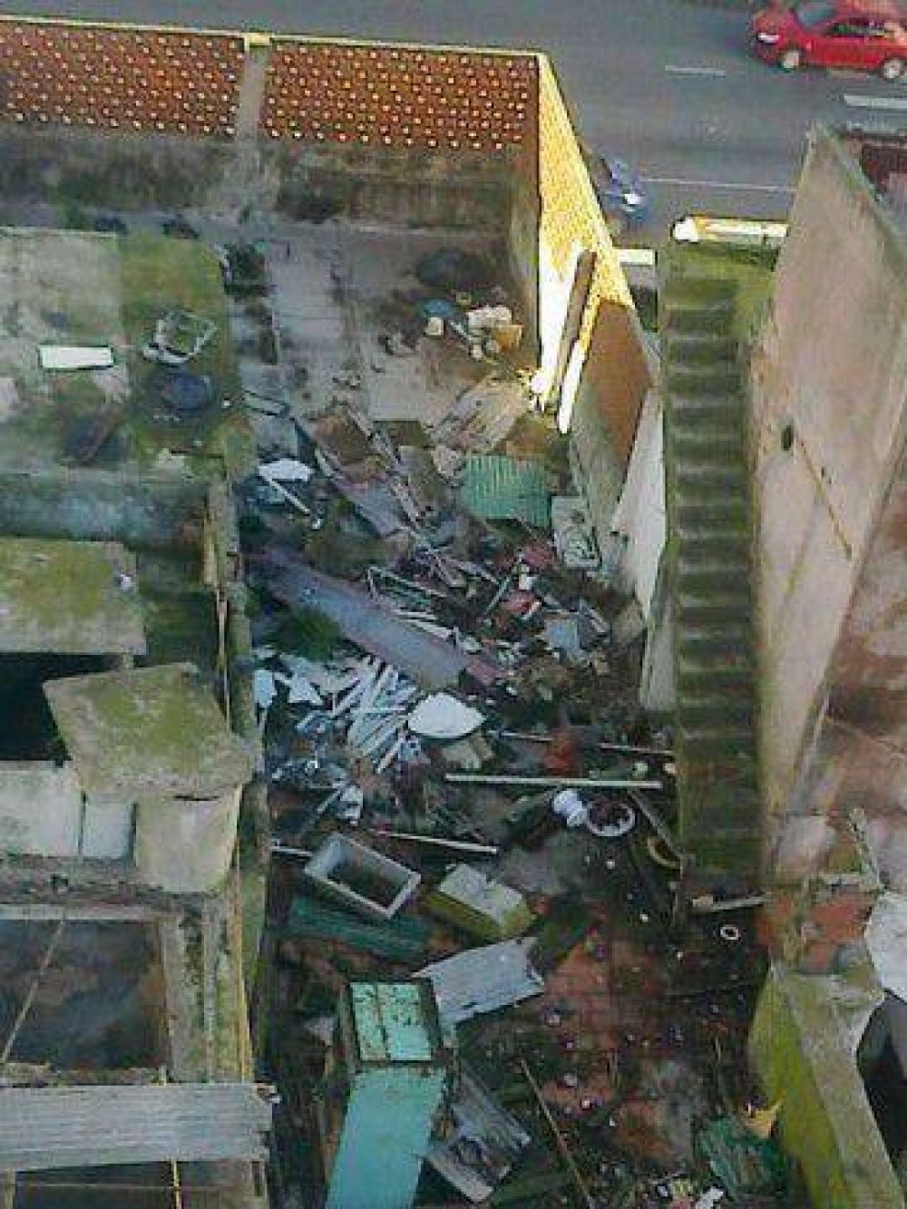 En la ciudad las ratas tambi�n deambulan por los edificios de La Perla 
