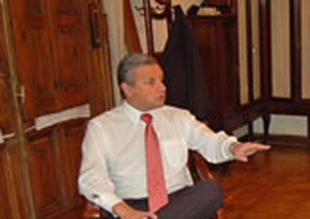 Lauritto quiere ser candidato y pide 