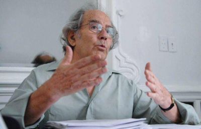 Viene P�rez Esquivel a Santa Rosa