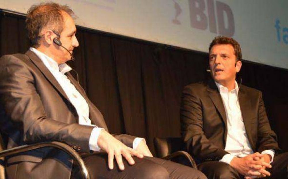 Sergio Massa pas� por Pilar y volvi� a apoyar al intendente Z�ccaro