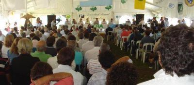 Desde Bah�a Blanca, productores agropecaurios del sudoeste reclamaron 