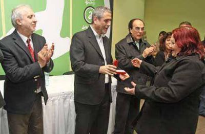 La comuna homenaje� a empleados con m�s de 25 a�os de trayectoria