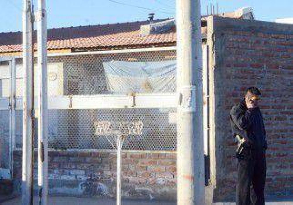 Matan al perro, entran a la casa y se llevan $20 mil 