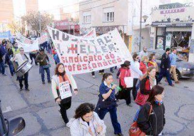 Salud: UPCN y los m�dicos marcharon por el aumento 