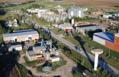 Ben�tez propone regular los parques industriales
