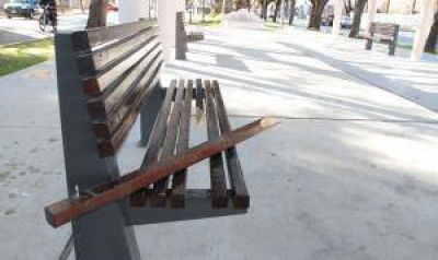 Da�aron un paseo a 7 d�as de inaugurado