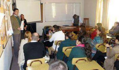 Rojas: �Los residentes desarrollan un perfil comprometido con lo social�