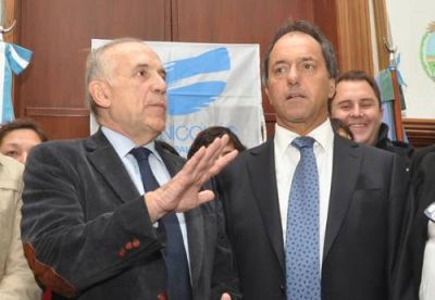 Scioli inaugura junto a Passaglia la planta de efluentes en zona sur