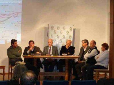 Tren: Feito le peg� duro a Ferrobaires y pidi� que lo maneje Naci�n