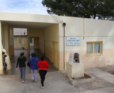 De comer en un galp�n a tener hasta polideportivo
