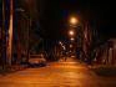 El Municipio contin�a iluminando los barrios de San Mart�n