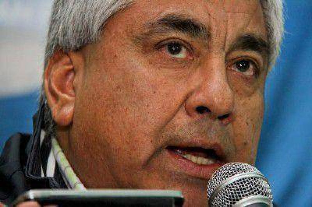 Salazar sali� al cruce del intendente Carossi