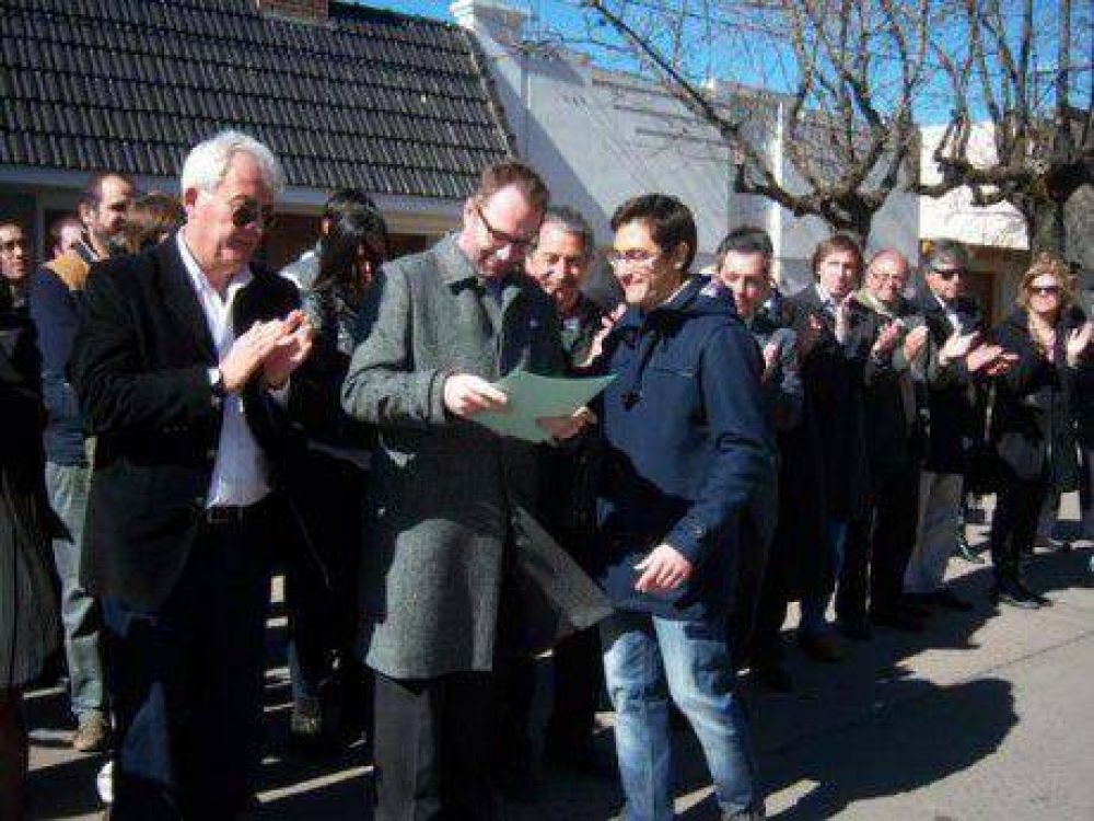 Inauguraron un Centro de Tratamiento de Patolog�as Adictivas en Bragado