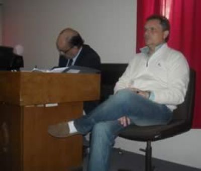 Alegatos: el fiscal solicit� una pena de 2 a�os y 4 meses de prisi�n condicional