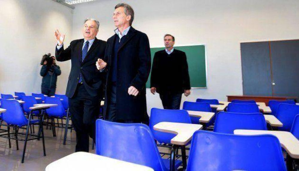 Inauguraron sede del Ciclo B�sico Com�n de la UBA en Lugano