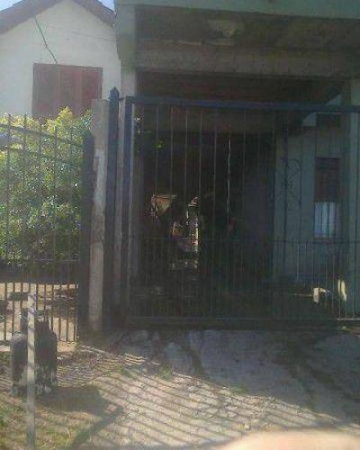 Buscan a un hombre que incendi� un departamento justificando que lo hizo �por un vuelto� hacia el due�o