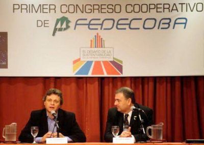 Inauguraron el Primer Congreso Cooperativo organizado por FEDECOBA