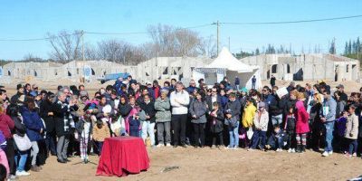 El martes comienzan sus casas las 200 familias del barrio Estrella del Sur
