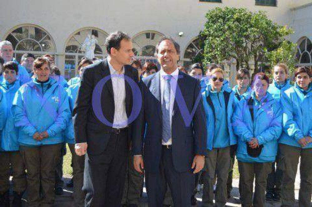 Scioli destac� que La Plata est� a la vanguardia de la Polic�a Local 