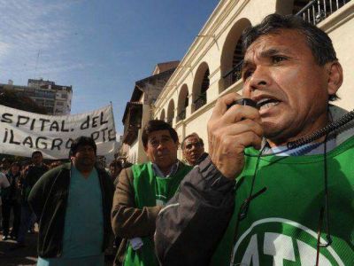 En el interior de Salta, los municipales no llegan a cobrar el salario m�nimo