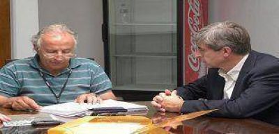 Hugo Marcucci propone un nuevo modelo de gesti�n para el Aeropuerto de Sauce Viejo 