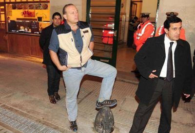 Berni sube el perfil pol�tico y lanza un �refer�ndum� contra los piquetes