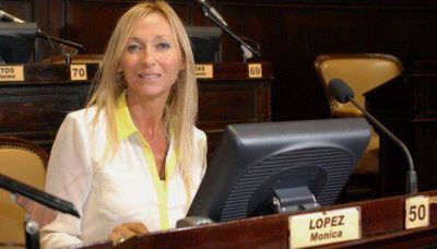 M�nica L�pez: �De Narv�ez siempre trabaj� para el Gobierno�