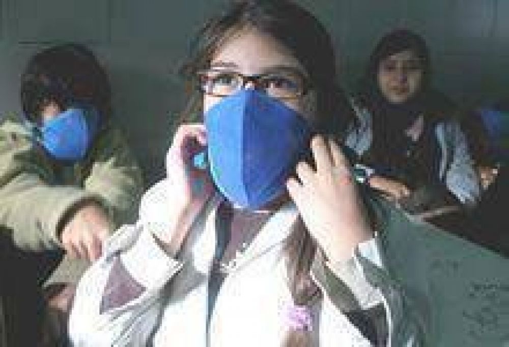 Esc�ndalo en la Legislatura: Vaccaro existen unos 9 mil casos notificados de influenza en Chubut 