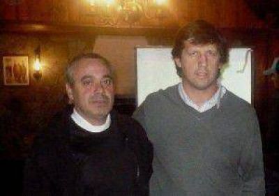 Santiago Phelan, un grande del rugby, visit� Areco