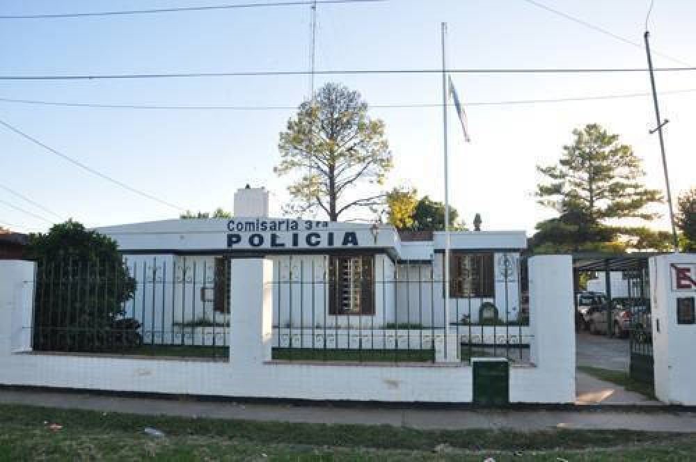 Detuvieron a un joven luego de que asaltara a dos repartidores en la zona norte