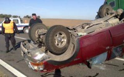 Vuelco en Ruta 3 a la altura de Bah�a Blanca