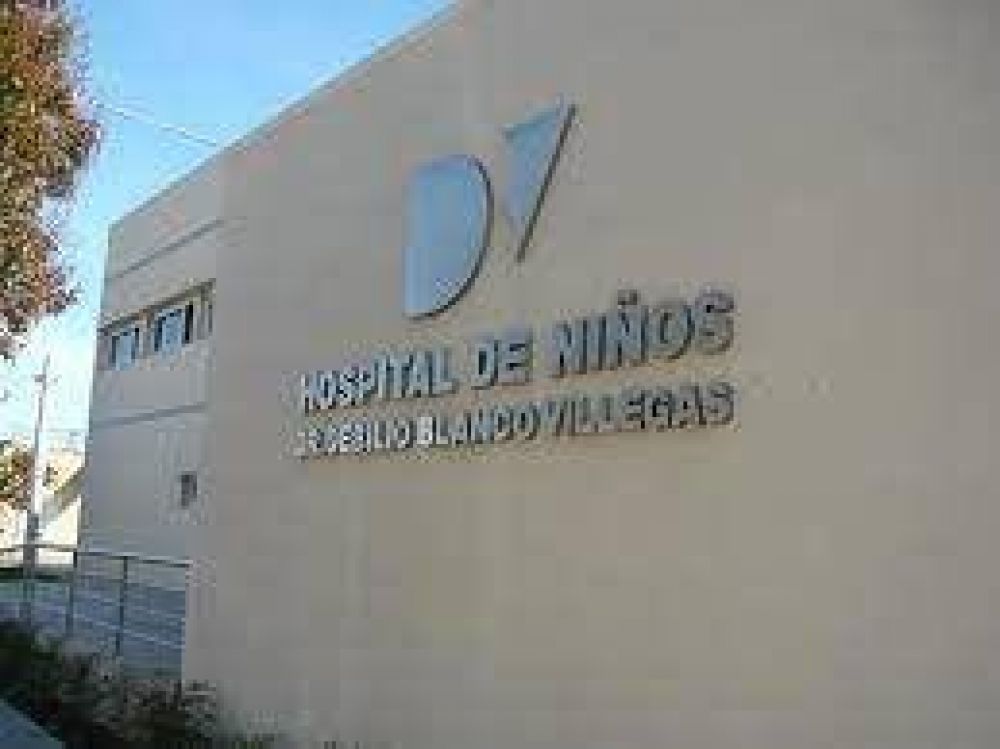 Beb� de un a�o y medio fue atropellado por un automovilista que se dio a la fuga
